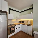Seabreeze Apartment *