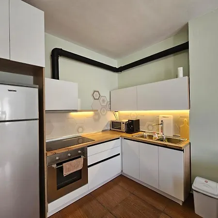 Seabreeze Apartment *