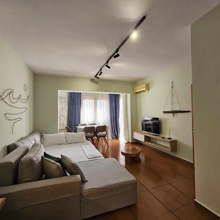 Seabreeze Apartment *